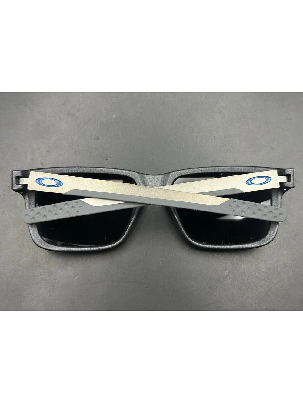 Oakley Holbrook Mix Metal Steel/Prizm Daily Polarized Lenses